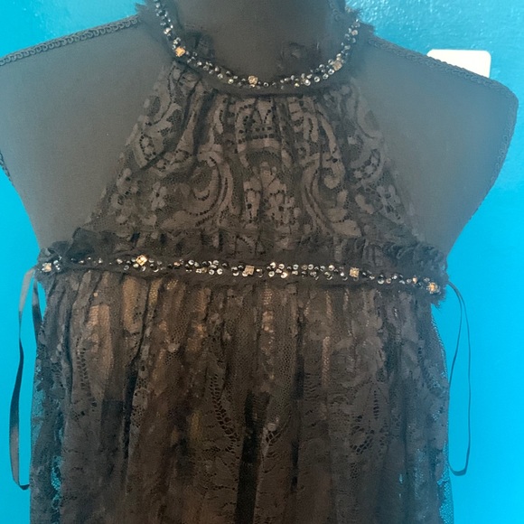 BCBGMaxazria lace intimates 100%silk lining - Picture 3 of 5